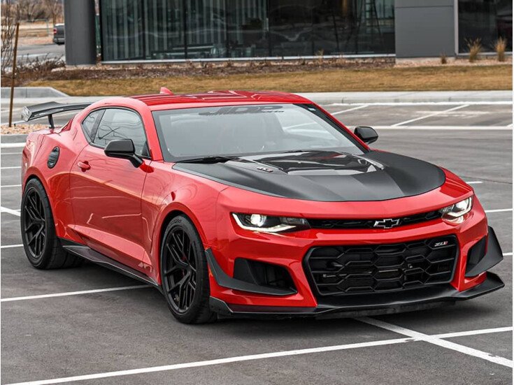 Thumbnail Photo undefined for 2018 Chevrolet Camaro ZL1 Coupe